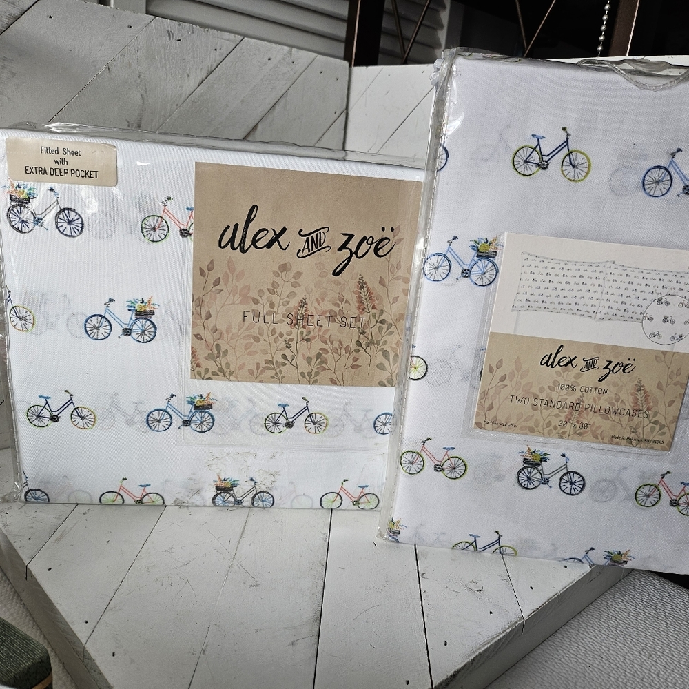Alex and Zoe Full Sheet Set And Pillowcases